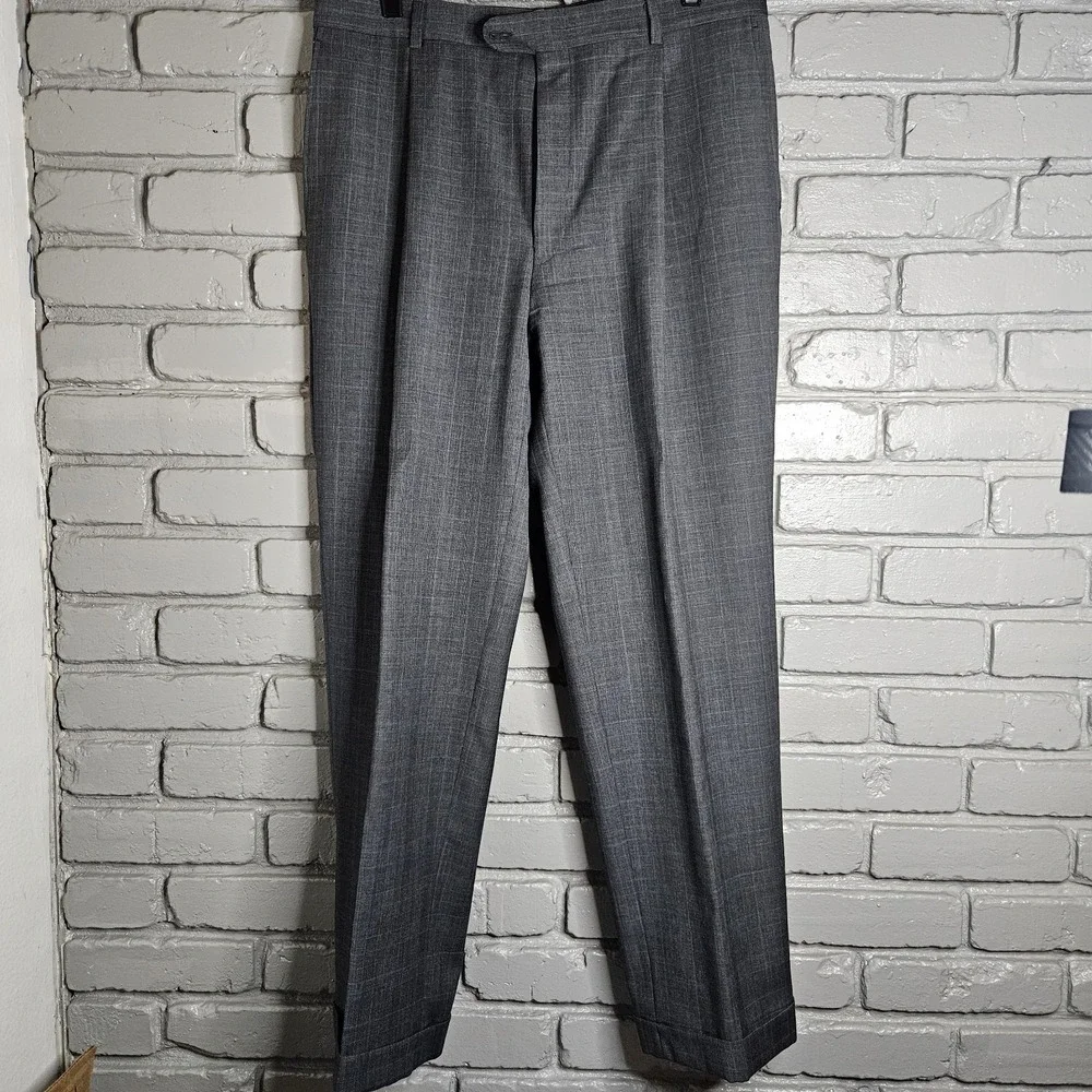Vintage Burberry London Mens Wool‎ Suit Grey Plaid Windowpane 41R 34X30